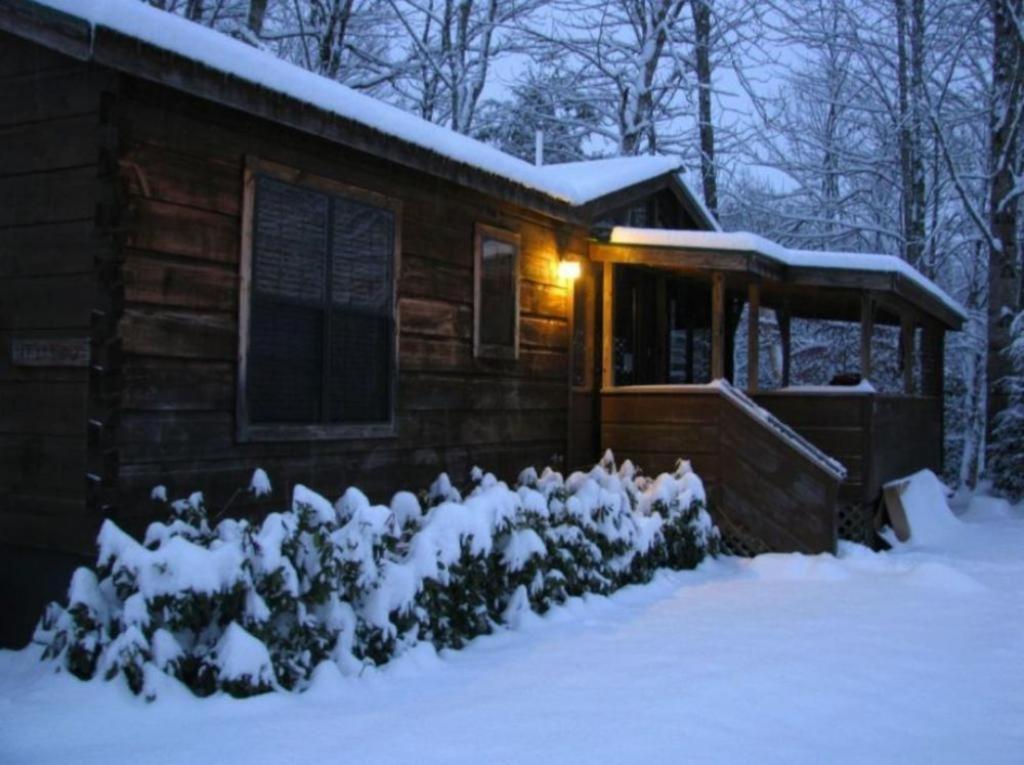 Linville River Log Cabins Newland Exterior photo